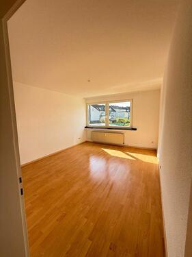 Foto - Frisch renovierte 2 Zimmerwohnung OB Alstaden Flockenfeld 55qm