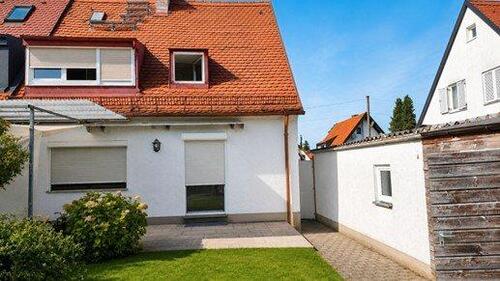 Foto - 4 Zimmer Doppelhaushälfte in München