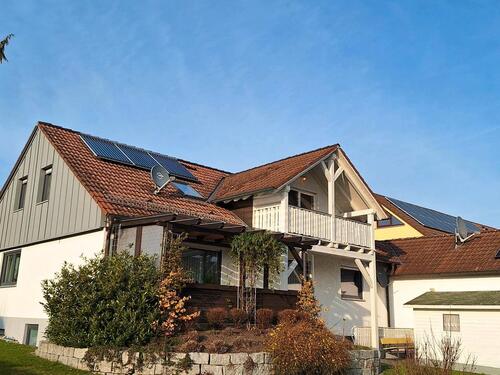 Foto - Helle 3 Zimmer Dachgeschosswohnung in Herrieden