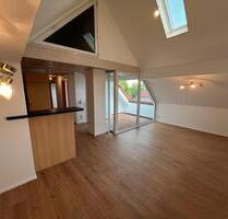 Singlewohnung Dachgeschosswohnung 3 Zimmer zu vermieten - Pfronstetten