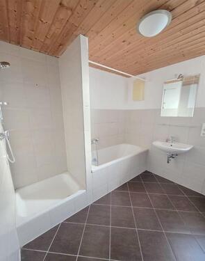 Foto - Frisch modernisierte 2-Zimmer-Wohnung – sofort bezugsfrei