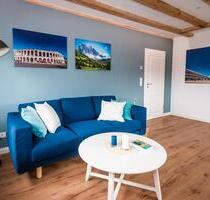 Gemütliche 2-Zimmer-DG-Wohnung in Breckenheim | EBK & Garten - Wiesbaden Bierstadt