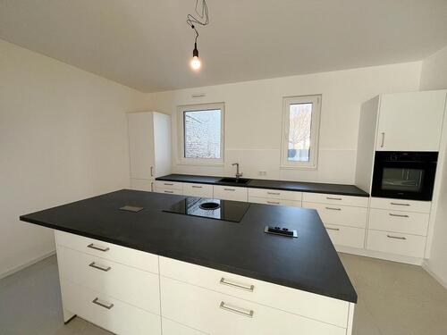 Foto - Neubau Town-House mit Eventküche in Ginsheim-Gustavsburg inklusive Terrasse und Tiefgarage