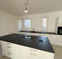 Neubau Town-House mit Eventküche in Ginsheim-Gustavsburg inklusive Terrasse und Tiefgarage