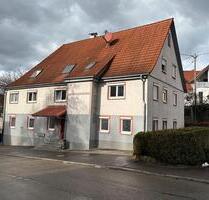Großzügiges Zweifamilienhaus als Renditeobjekt - Münsingen
