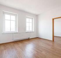 Gemütliche Zwei-Zimmer-Wohnung mit Einbauküche in Leipzig Südost