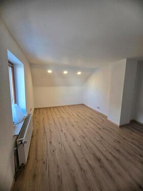 Foto - Neu Saniertes WG Zimmer in Roßdorf ca.15 min bis Marburg