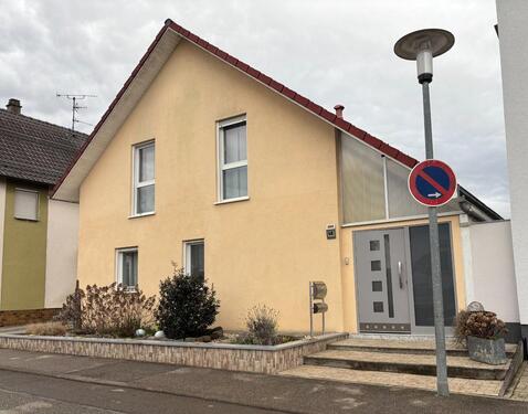 Foto - Mehr als nur vier Wände: Idylisches Einfamilienhaus mit Komfort