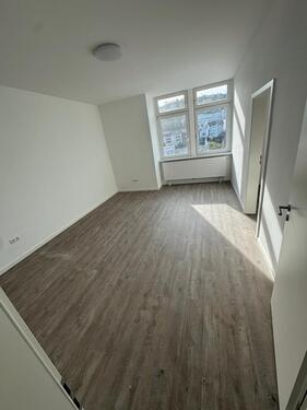 Foto - 3 Zimmer Wohnung - 1.150,00&nbsp;EUR Kaltmiete, ca.&nbsp; 75,00&nbsp;m&sup2;