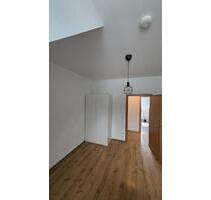 WG Zimmer in Zentraler Lage - 340,00&nbsp;EUR Kaltmiete, ca.&nbsp; 112,00&nbsp;m&sup2; in Freising (PLZ: 85354) Am Vogelherd