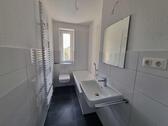 Foto - Wir sanieren für Sie! - 650,00&nbsp;EUR Kaltmiete, ca.&nbsp; 73,84&nbsp;m&sup2;