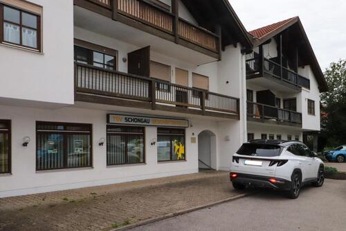 Foto - Gewerberäume im Erdgeschoss mit drei Stellplätzen in zentraler Lage von Schongau