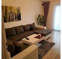 3 Zimmer Wohnung mit Balkon, TGL-Bad & Einbauküche - Groß-Zimmern