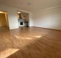praktische Wohnung in Solingen Ohligs mit Küche und Stellplatz