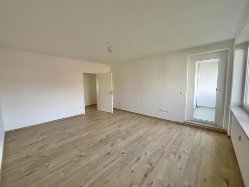 Foto - Komplettrenovierung ist abgeschlossen, genießen Sie das neue Bad.