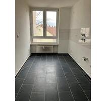 Schöne 3-Zimmer-Wohnung in Frankfurt Fechenheim - Frankfurt am Main