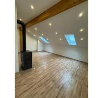 Helle moderne Mietwohnung - 560,00&nbsp;EUR Kaltmiete, ca.&nbsp; 78,00&nbsp;m&sup2; in Wegscheid (PLZ: 94110)