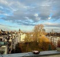 Traumhafte Dachgeschoss-Maisonette-Wohnung in Köln Deutz