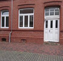 v.privat: Gemütliche Altbauwhg. zentrale Lage - 36qm, sofort frei - Itzehoe