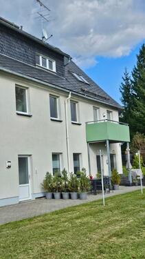 Foto - Komfortable sonnige Wohnung mit Balkon und Garage in Weifa