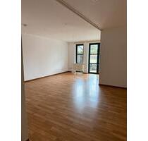 Attraktive kleine Wohnung mit Terrasse in Großengottern - Unstrut-Hainich