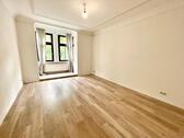 Foto - Charmante Helle 3-Zimmer-Wohnung direkt am Stadion! Einzug bereit
