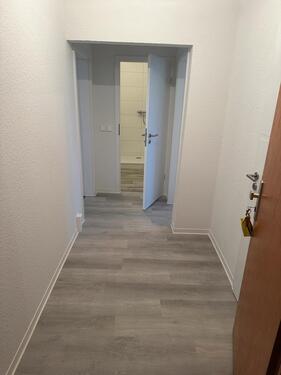 Foto - 3- Raum Wohnung mit Küche Balkon und Stellplatz