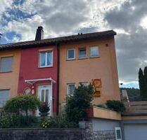 Ein- oder Zweifamilienhaus mit viel Lebensqualität in Künzelsau