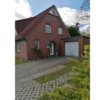 Doppelhaushälfte mit Garage und Garten in Moordorf - Südbrookmerland