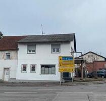 Wohn- und Geschäftshaus voll vermietet - Nittenau