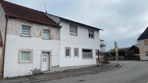 Foto - 9 Zimmer Mehrfamilienhaus, Wohnhaus zum Kaufen in Nittenau