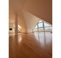 Gemütliche 3-Raum DG-Whg. mit EBK und Stellplatz - Halle (Saale) Silberhöhe