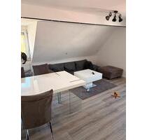 3 Zimmer DG Wohnung in Eibacher Toplage!! - Nürnberg