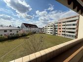 Foto - Gepflegte 2 Zimmer-Whg Fürth-Ronhof mit Balkon incl TG, frei