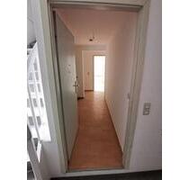 Innenstadtwohnung: 2 Zimmer, separate Küche, praktischer Stauraum - Bad Langensalza