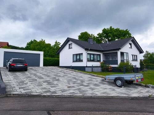 Foto - Attraktives Einfamilienhaus mit ELW in Mos-Reichenbuch