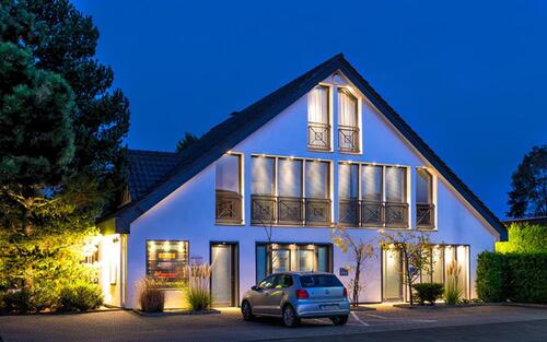 Foto - Bürofläche zu vermieten mit 2 Büros, Bad und Küchenzeile