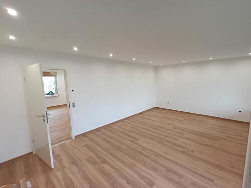 Foto - Wunderschöne 4-Zimmer-Wohnung nach Kernsanierung zum Erstbezug