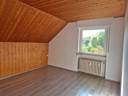 Foto - DG 3 ZKB Balkon zu vermieten - 750,00 EUR Kaltmiete,