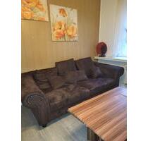 • Hochparterre, zentral in Berlin, nur 400 m vom Kurfürstendamm e