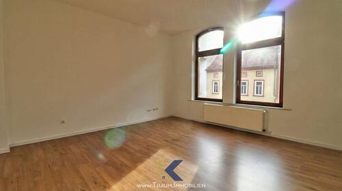 Foto - Frisch renovierte 3-Raum-Wohnung in der Nähe Bahnhof!