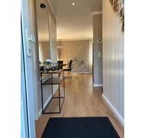 Haus Doppelhaushälfte mit großem Garten Vollkeller - Lauenburg/Elbe Haus Doppelhaushälfte mit großem Garten Vollkeller - Lauenburg/Elbe