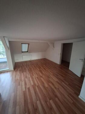 Foto - Tolle 2-Raum-Maisonette-DG-Wohnung + Dachterrasse + EBK OT Kappel
