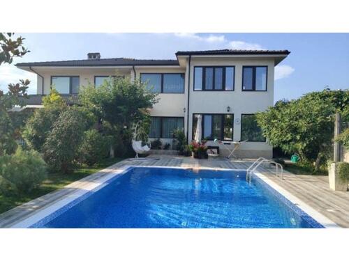 Foto - Exklusives Einfamilienhaus mit Pool nahe Varna (Bulgarien)