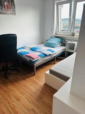 Foto - Wg Zimmer frei - 450,00 EUR Kaltmiete,