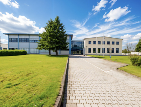 Foto - Repräsentative Bürofläche für Verwaltung & Dienstleistung in Zossen – ca. 253 m² mit Stellplätzen