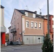 Wohn- und Geschäftshaus - 690.000,00&nbsp;EUR Kaufpreis, ca.&nbsp; 275,00&nbsp;m&sup2; in Gummersbach (PLZ: 51645) Berstig Süd