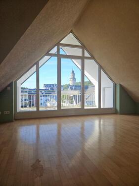 Foto - 3-Zimmer-Dachgeschosswohnung in Idstein mit Tiefgaragenstellplatz
