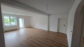 Foto - Großzügige 4-Zimmer-Wohnung komplett Kernsaniert (ERSTBEZUG)
