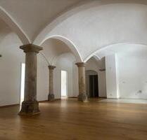 Erdgeschosswohnung am Fuße des Schlosses frisch renoviert - Klipphausen